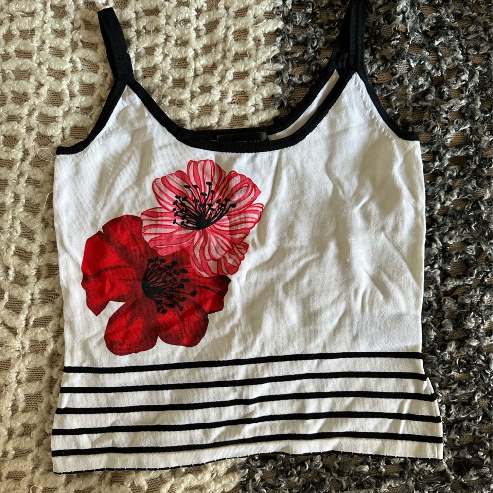 90s shell tank/cami top